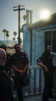 -LSPD! Search warrant!