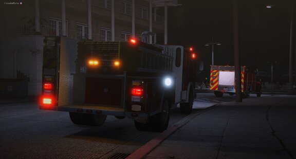 LSCoFD Engine&Squad 733 on medical assistance incident