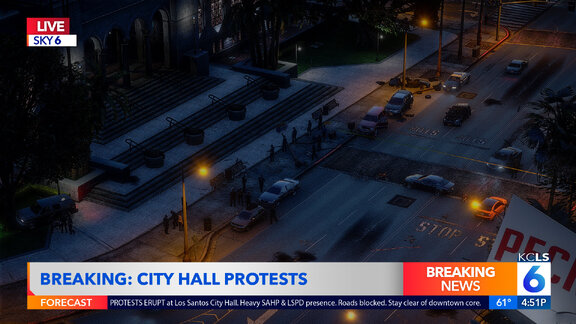 KCLS 6 | POLICE LINE | CITY HALL STANDOFF