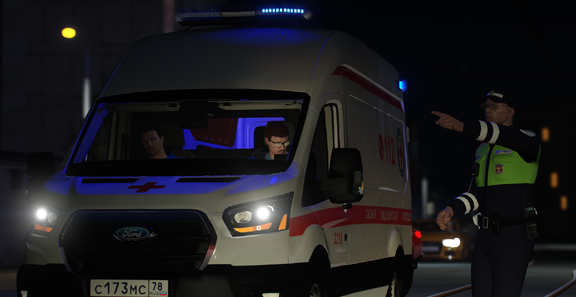 Он там, быстрее, он еле дышит!