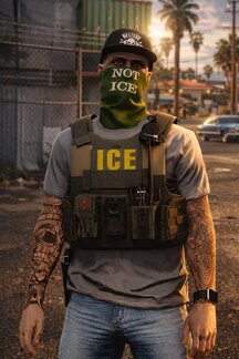 Офицер ICE на юге Лос-Сантоса во время миграционных рейдов