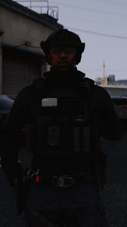 Officer from Metro