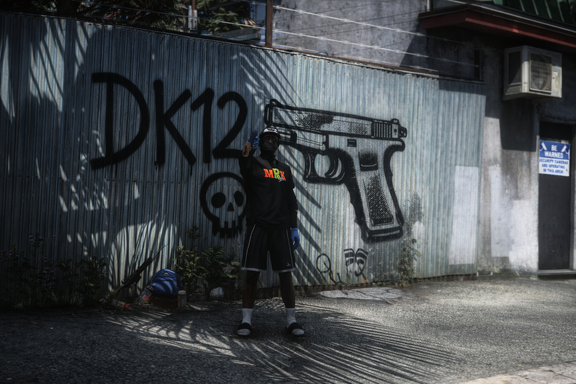 Micro Draco my cousin