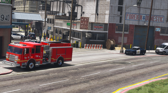 ENGINE-733, show us on scene